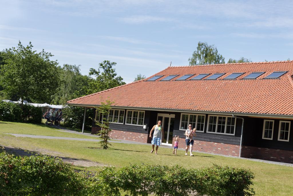 Familiecamping De Vossenburcht IJhorst Номер фото